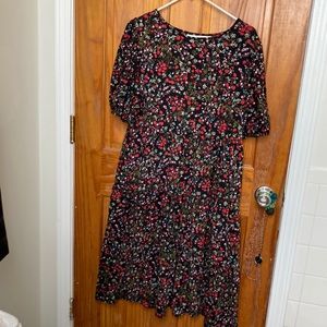 Ava & Viv Black floral midi dress